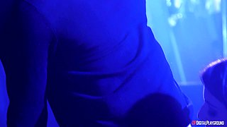 Gorgeous cougar heartbreaker exciting sex video