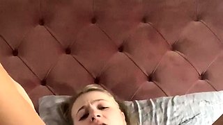 Big boob brunette masturbates on webcam