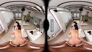 VR Conk: Hot Asian Mariko from Shogun Sucks your Dick and