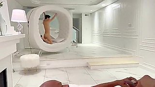 Super-supah-ultra-cute Youngster Takes 2 Enormous Chisels