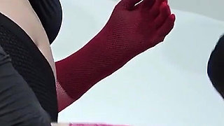 Magnificent Blonde Puts a Huge Strapon Deep in a Dark Hole
