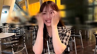 Amateur girlfriend loves butt fingering in pov video