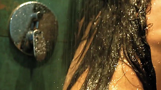 Eva Elle Squirting Orgasm