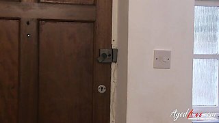 Sophisticated sugar baby at sucking smut