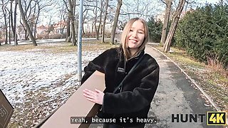 Horny Charlie Dean and Amalia Davis's street pick up action