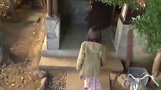 Erotic Asian woman LFB6848448105