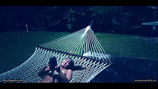 Scream for Dick Leilani Lei