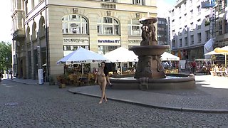 Beautiful brunette with big boobs jerk off instrucions