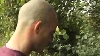 Asian Amateur Couple's Outdoor Fun