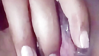 Beautiful Girl fingering pussy