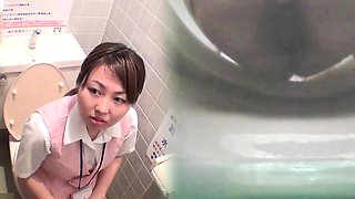 Japanese babes pissing