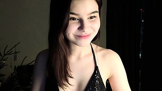 Romanian amateur webcam teen masturbate