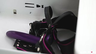 Sexy lesbians threesome incredible adult movie