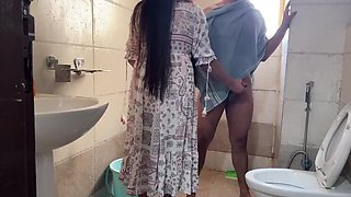Stepson catches MILF Saara nude after shower and fucks her wet pussy hard