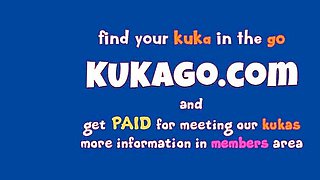 AMATEUR BLONDE SUCKING A BIG BLACK COCK IN A CAR