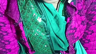Girlfriend's desi pussy sex Hindi audio Hindi sexy video, desi sexy video,