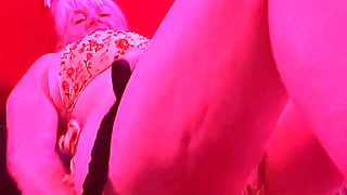 5 Minute Booty Workout and Bikini