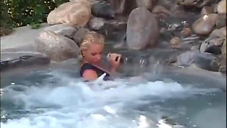 Beautiful blonde pussy licking pussy fucking in the swimming pool