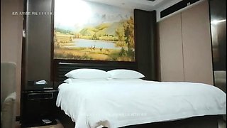 amateur sunanx fingering herself on live webcam