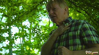 Saucy harlots and old geezer emotional sex movie