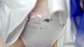 Amateur wild chick solo masturbation