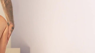Stepmom’s Reward Helping My Stepson Finish with a Deep Throat and Titcum