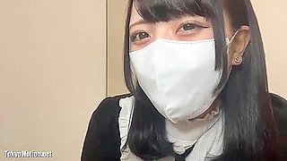 Erotic live chat with cute beautiful girl