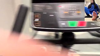 Feet Goat - Hot Girl From The Gym Gave Me Her Room #