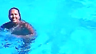 How a Sexually Lonely Housewife on Vacation in the Pool Learns to Dive
