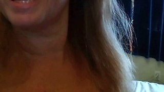 Bedroom Self-love from behind, a big, fat, natural cougar