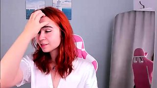 Hottest Amateur 19yo Blonde Teen going solo on Webcam
