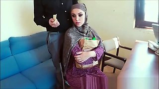 Arab Refugee Applying For Job Sucks For Food Money