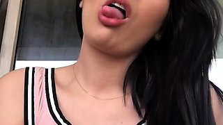 Big boob brunette masturbates on webcam