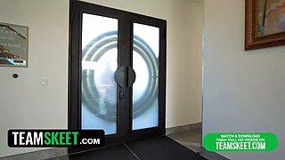 Super-sexy young nanny promises it will be a hidden and that the wife will never know - teamskeet