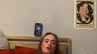 Watch this Scottish big ass goth fingering herself slow then deeper