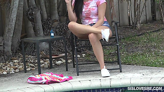 Thick stepsis gets stuck and fucked