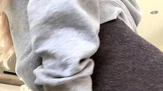 Sexy hottie Anetta Keys enjoys a solo toy masturbation