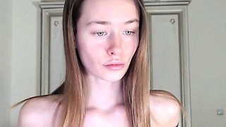 Brunette Solo Webcam Masturbation
