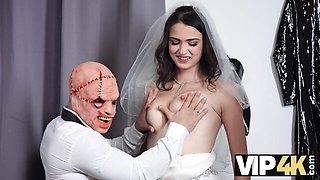 Watch tough Jack23's action