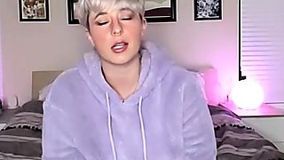 Big boobs milf masturbates with her dildo