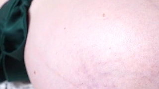 Pregnant Belly Movements From Inside and First Labours