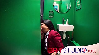 British 18 Year Old Schoolgirl Gives An Amazing Blowjob And Swallows A Massive Load Of Cum At The Gloryhole