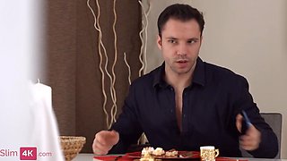 MMF threesome sex with double fucking