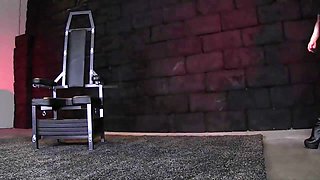 Dominates This Male And Gets A Bdsm Cunnilingus - Holly Wood And Ash Hollywood