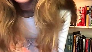 Amateur shemale tranny in solo video