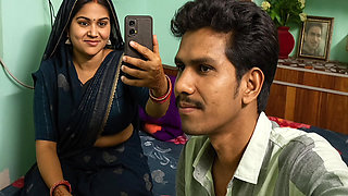 Indian Beautiful Desi Bhabhi On Mobile Selfi By -Snapchat143