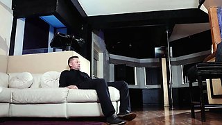 Private com - Skinny Beauty Ella Hughes Takes A Hard Cock!