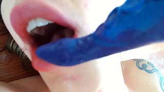 Amateur Close Up Squirting Masturbation