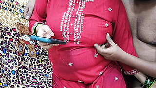 Desi NCR bhabhi want to relax but secretly