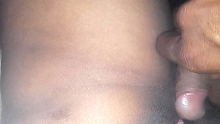 Meri sexi bhabi pyar se leti hui ful maje karti he